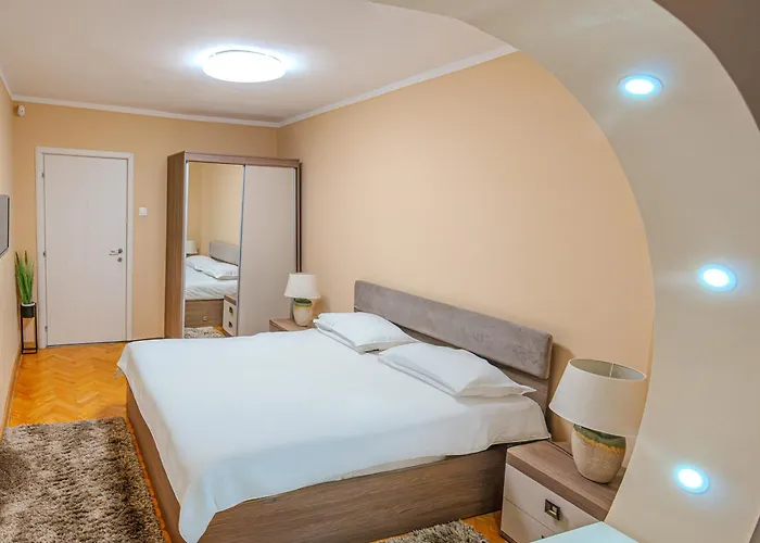 Apartament Central Timisoara Lägenhet